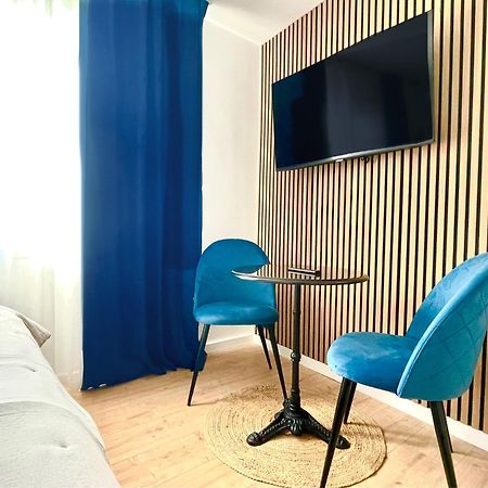 Sous Le Chene Bleu - Appartement Cosy Au Coeur De Dijon Bagian luar foto