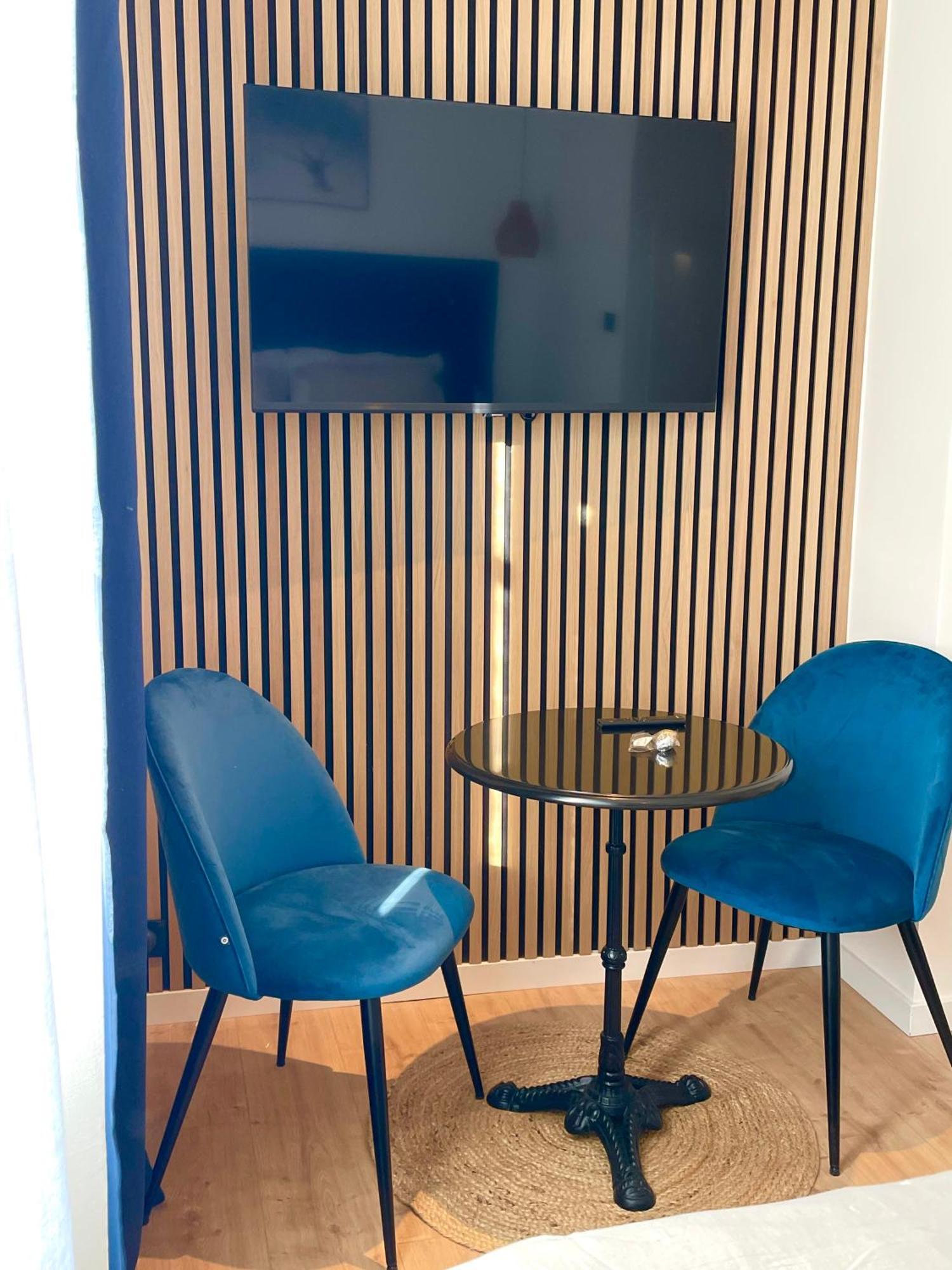 Sous Le Chene Bleu - Appartement Cosy Au Coeur De Dijon Bagian luar foto